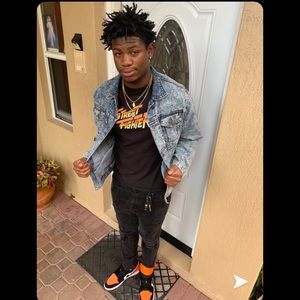 Meet your Posher, Jay